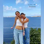 Victoria Federica y Rocío Laffón en Ibiza.