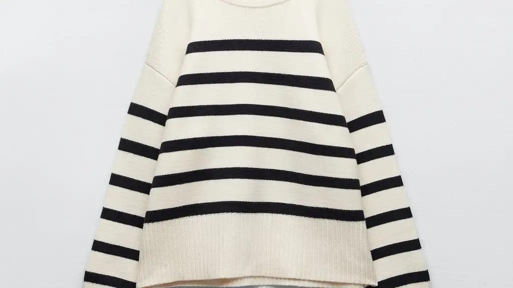 Jersey punto rayas, de Zara