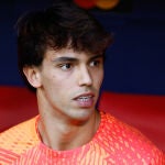 Joao Felix, en el banquillo durante el partido ante el Brujas