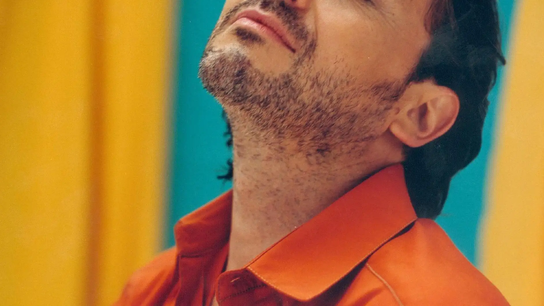 Miguel Bosé cuenta doce historias personales en "Sereno", su nuevo trabajo discográfico.