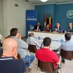El consejero de Sanidad, Alejandro Vázquez, participa en la Junta Comarcal del PP del Bierzo