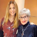 Manuela Velasco y su tía Concha Velasco en una imagen de archivo