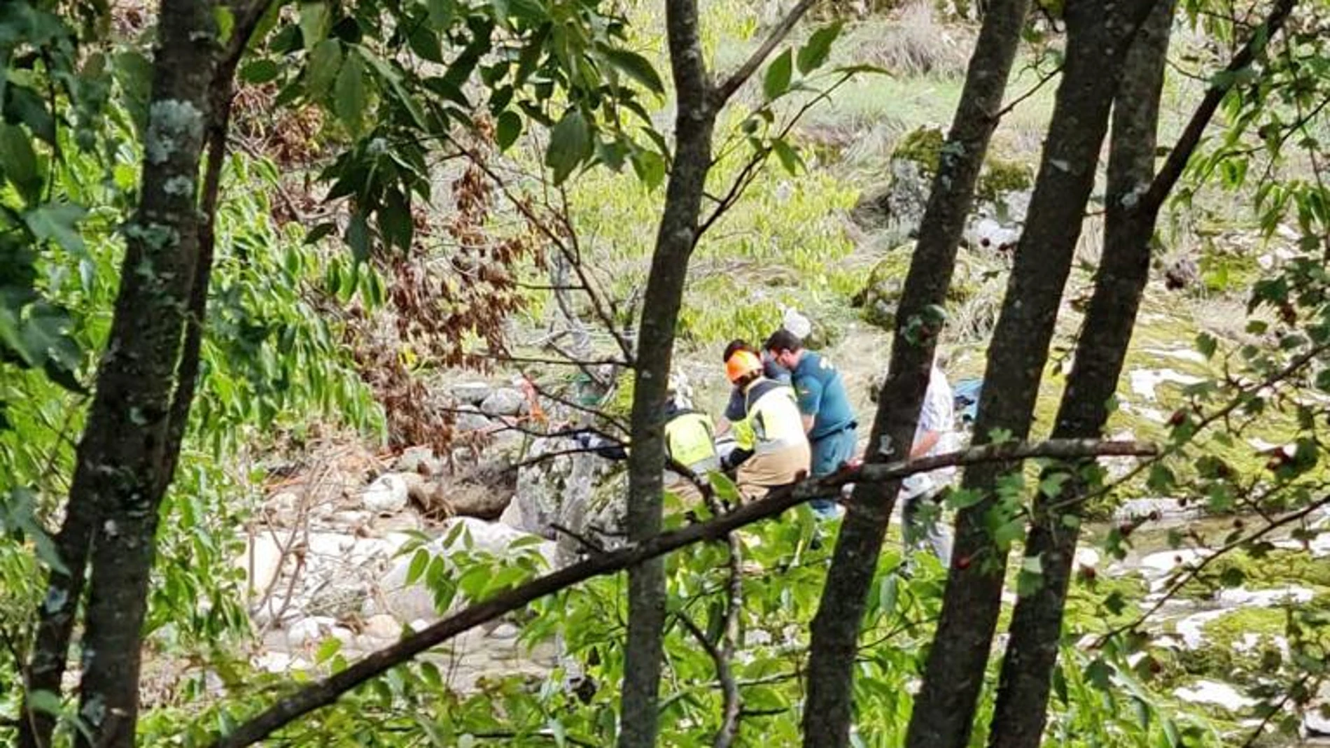 Una mujer de 63 años, vecina de Barcelona, ha fallecido este domingo al caer al agua en el paraje de Los Pilones, dentro de la reserva natural de la Garganta de los Infiernos, en el Valle del Jerte cacereño.
