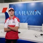 Izan Guevara, campeón del mundo de Moto3, en la sede de LA RAZÓN