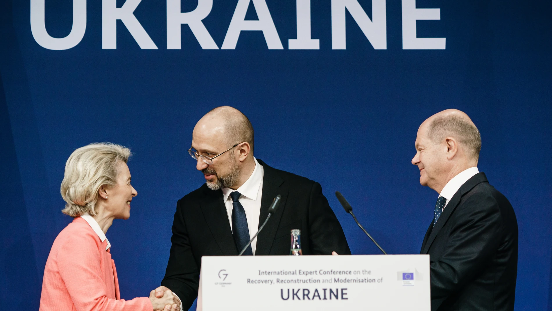 Ursula von der Leyen, Denys Schmyhal y Olaf Scholz