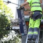 Las placas de Millán Astray en Madrid tuvieron que ser repuestas el año pasado por decisión judicial