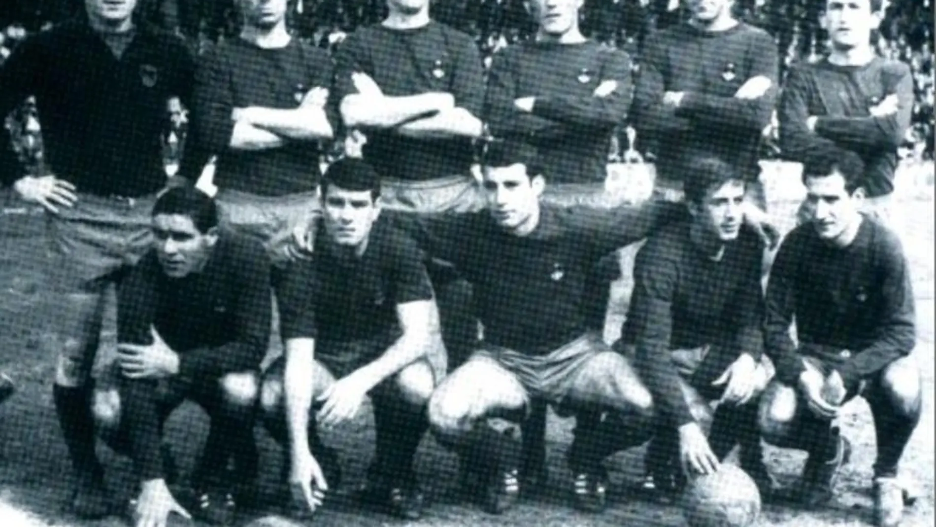 Esta fotografía de la temporada 1967-68 hizo historia en Orense