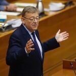 El presidente de la Generalitat, Ximo Puig, deberá explicar en Les Corts la postura del PSOE respecto al Derecho Civil Valenciano
