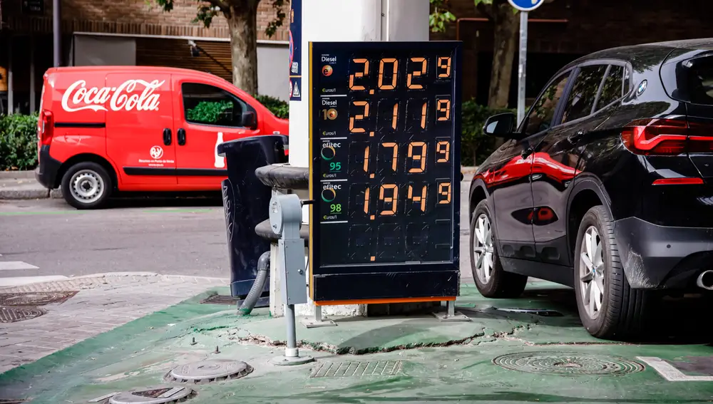 Precio del diésel en una gasolinera, a 27 de octubre de 2022, en Madrid (España)