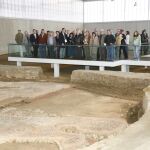 Visitantes a la Villa Romana de La Olmeda