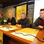 El director de la Mesa del Castaño del Bierzo, Pablo Linares, y el alcalde de Carracedelo, Raúl Valcarce, presentan la XIII Feria de la Castaña del Bierzo Biocastanea 2022
