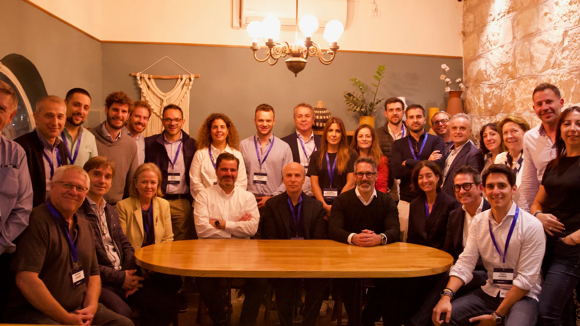 La delegación, integrada por una veintena de empresarios, se ha reunido con empresas e instituciones relevantes del ecosistema israelí de emprendimiento e I+D+i