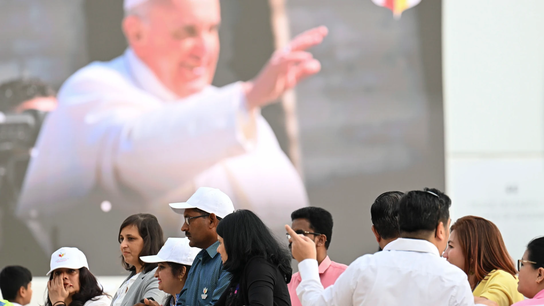 Asistentes al oficio religioso