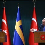 Rueda de prensa entre el primer ministro sueco, Ulf Kristersson, y el presidente turco, Recep Tayyip Erdogan, en Ankara