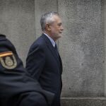 El expresidente de la Junta de Andalucia, Jose Antonio Griñan, en el Tribunal Supremo