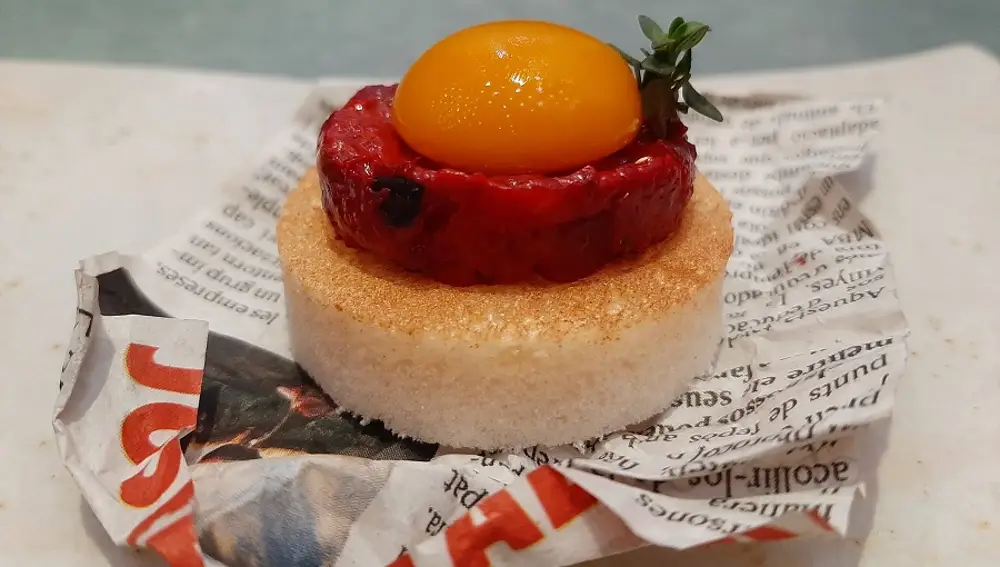 ‘Sweet tartar’, elaborada por Carla Peyrón, del restaurante barcelonés Enigma