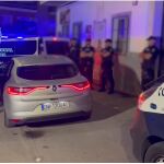 El detenido, en el momento de ser introducido en un coche policial