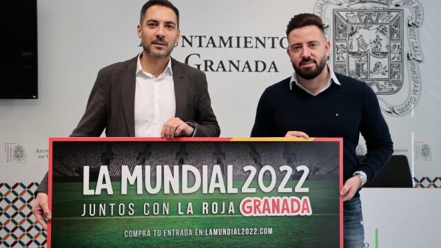 Eduardo Castillo, concejal responsable de Gegsa, empresa municipal que gestiona el Palacio de Deportes; y Jorge Serradilla, responsable de la empresa promotora “Magic4you”