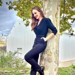 Copiamos el look de la modelo para ser la mejor vestida estas navidades