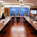 El comité de dirección del PPRM, presidido por Fernando López Miras