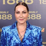 Ana Milán con traje de H&M.