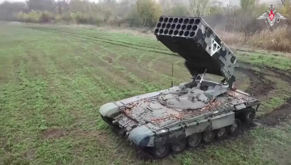 Moscú moviliza lanzacohetes pesados TOS-1A capaces de disparar una de las armas más destructivas