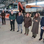 La consejera de Movilidad y Transformación Digital, María González Corral, visita las instalaciones del nuevo centro de conservación de la A-231 en Bercianos del Real Camino (León)