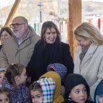 La consejera de Educación, Rocío Lucas, junto a Yolanda de Gregorio Miguel Latorre