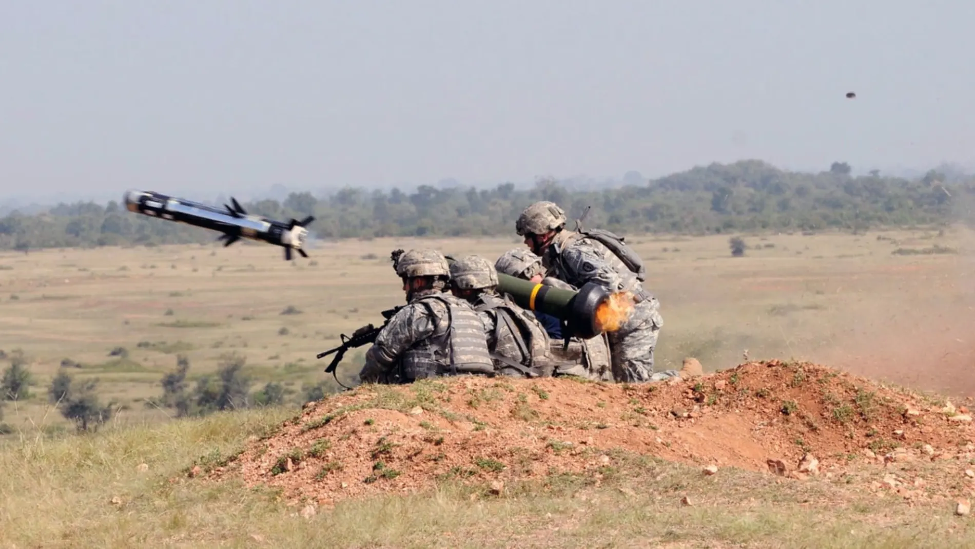 Lanzamiento de un misil desde un sistema Javelin