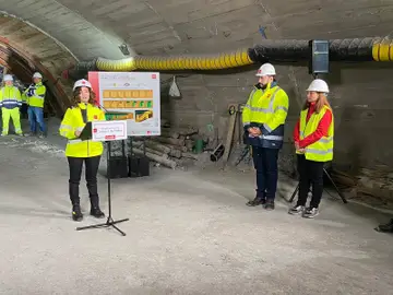 En Getafe, la presidenta de la Comunidad de Madrid, Isabel Díaz Ayuso, visita las obras de prolongación de la línea 3 de Metro En Getafe, la presidenta de la Comunidad de Madrid, Isabel Díaz Ayuso, visita las obras de prolongación de la línea 3 de Metro