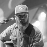 El cantante Jake Flint El cantante Jake Flint