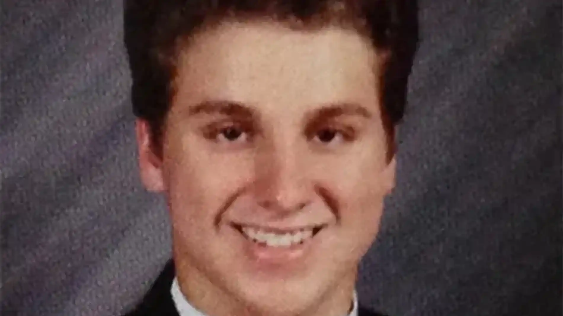 Austin era un joven retraído, buen estudiante y con problemas para socializar