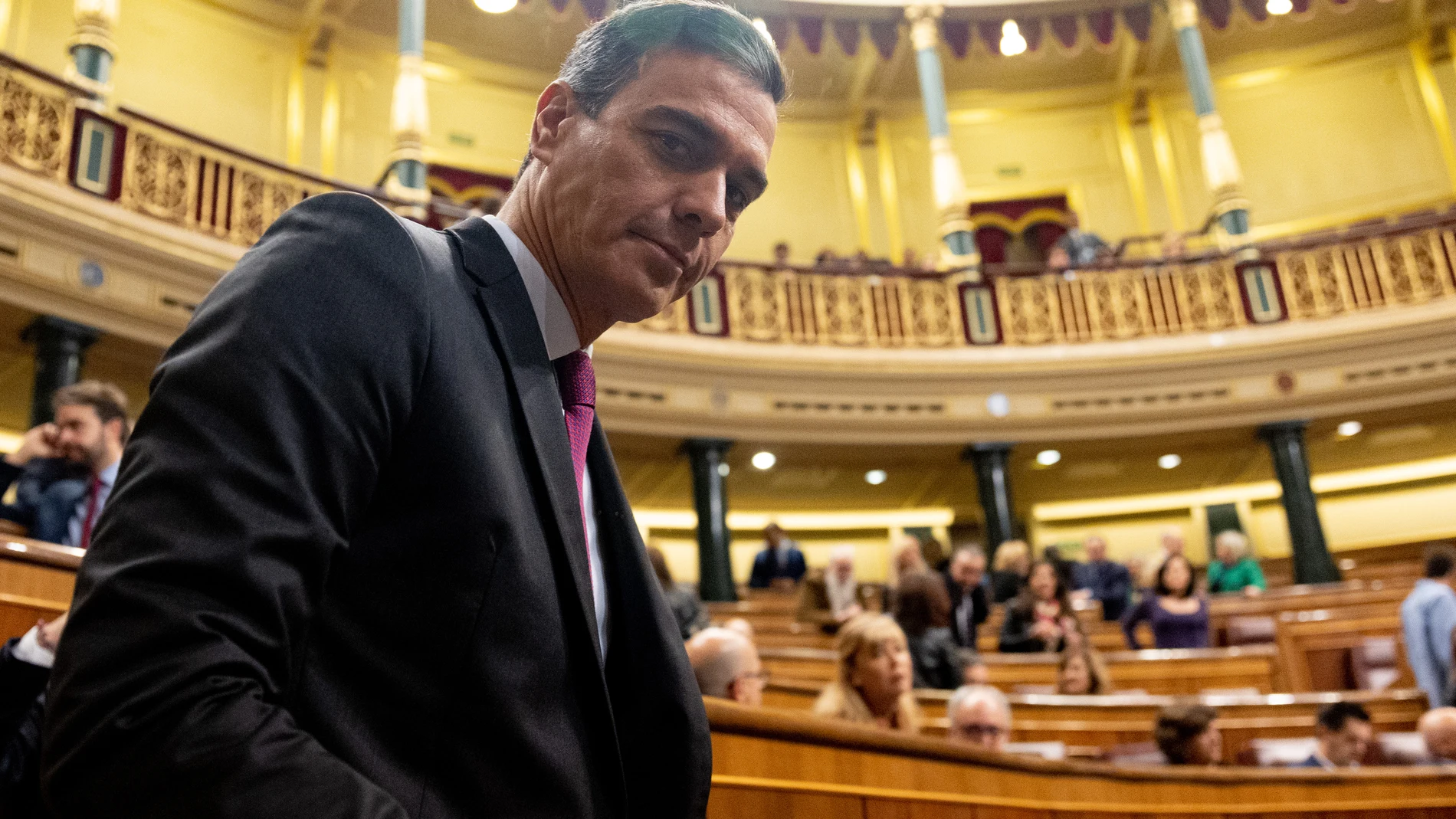 Fin de la sedición sin debate ni Parlamento