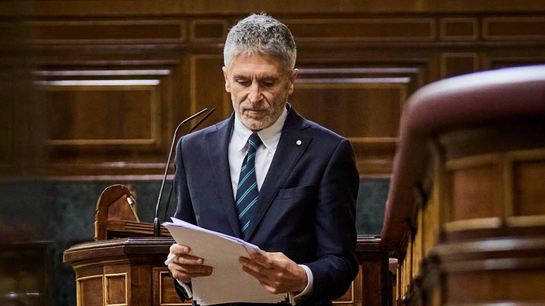 El ministro del Interior, Fernando Grande-Marlaska, comparece por segunda vez en el pleno para dar explicaciones sobre la tragedia ocurrida el pasado 24 de junio en la valla de Melilla en la que murieron al menos 23 personas.
