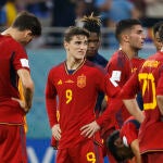 La selección llegó a estar eliminada durante unos minutos en la segunda parte y acabó segunda de grupo