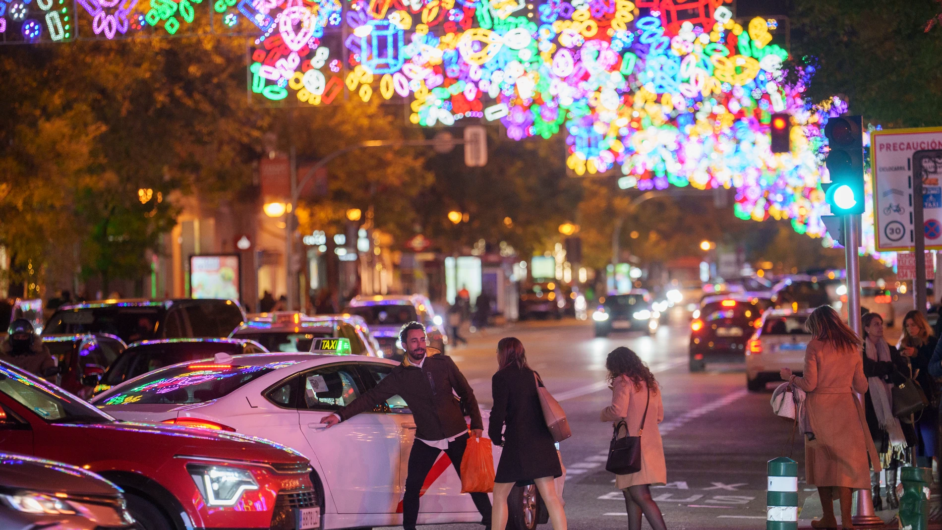 Luces de Navidad en el Barrio Salamanca de Madrid