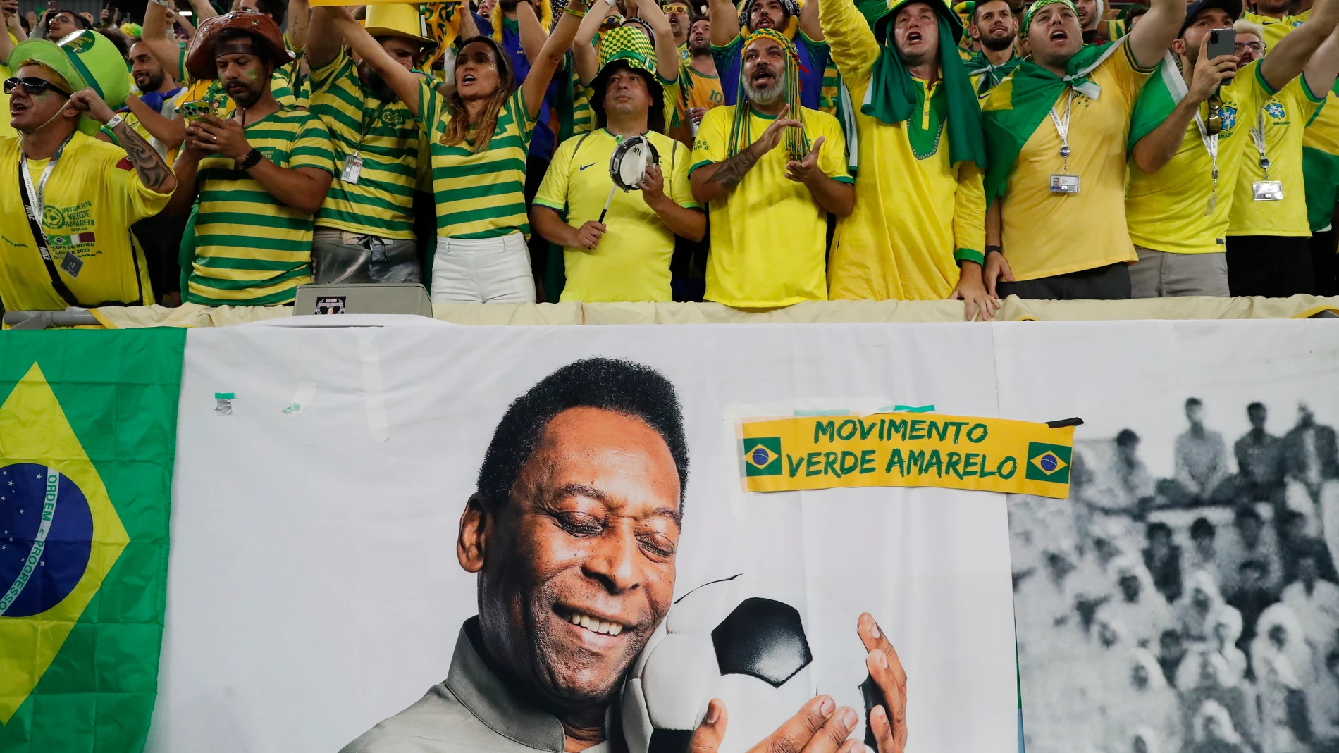 La afición de Brasil se acordó de Pelé en el partido ante Corea del Sur