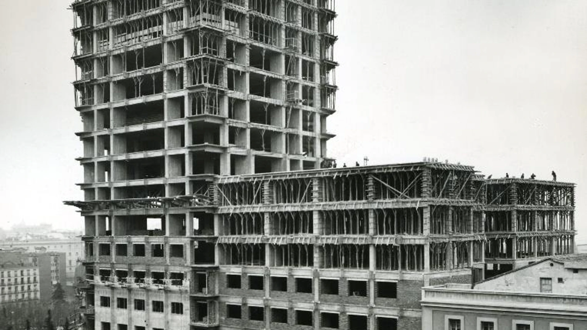 Construcción de la Torre de Madrid