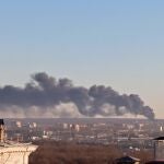 Incendio cerca del aeropuerto de Kursk (Rusia)