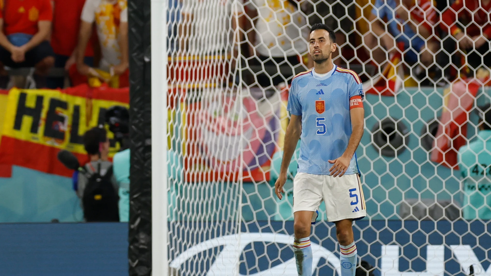 Busquets, después de fallar el penalti en su último partido con la selección