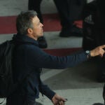 Luis Enrique, a su llegada al aeropuerto de Barajas