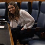 La ministra de Igualdad, Irene Montero, durante una sesión plenaria en el Congreso de los Diputados, a 14 de diciembre de 2022, en Madrid (España). El PP ha aprovechado la sesión de control al Gobierno en el Pleno del Congreso para pedir explicaciones al ministro de la Presidencia, por la contratación del marido de la vicepresidenta Nadia Calviño en Patrimonio Nacional. El fichaje de Ignacio Manrique de Lara como coordinador de Marketing de Patrimonio Nacional ya desató criticas hace una semana cuando el diario 'El Mundo' dio a conocer la noticia. Además, el Congreso vota hoy una propuesta del PP para convertir a España en el ‘hub’ de gas del sur de Europa y otra propuesta para congelar los peajes de autopistas gallegas en 2023.14 DICIEMBRE 2022;CALVIÑO;PATRIMONIO;SESIÓN DE CONTROL;CONGRESO;MARIDO;PATRIMONIOEduardo Parra / Europa Press14/12/2022