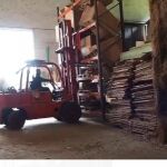 Una de las naves utilizadas por la red de fabricación y contrabando de cigarrillos