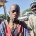 Niño talibé en Dakar.