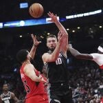 Domantas Sabonis fue el jugador decisivo en la victoria de los Kings ante los Raptors en el primer partido de Jordi Fernández como entrenador jefe en la NBA