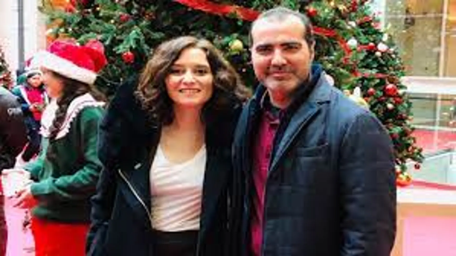 Díaz Ayuso con el alcalde de El Boalo