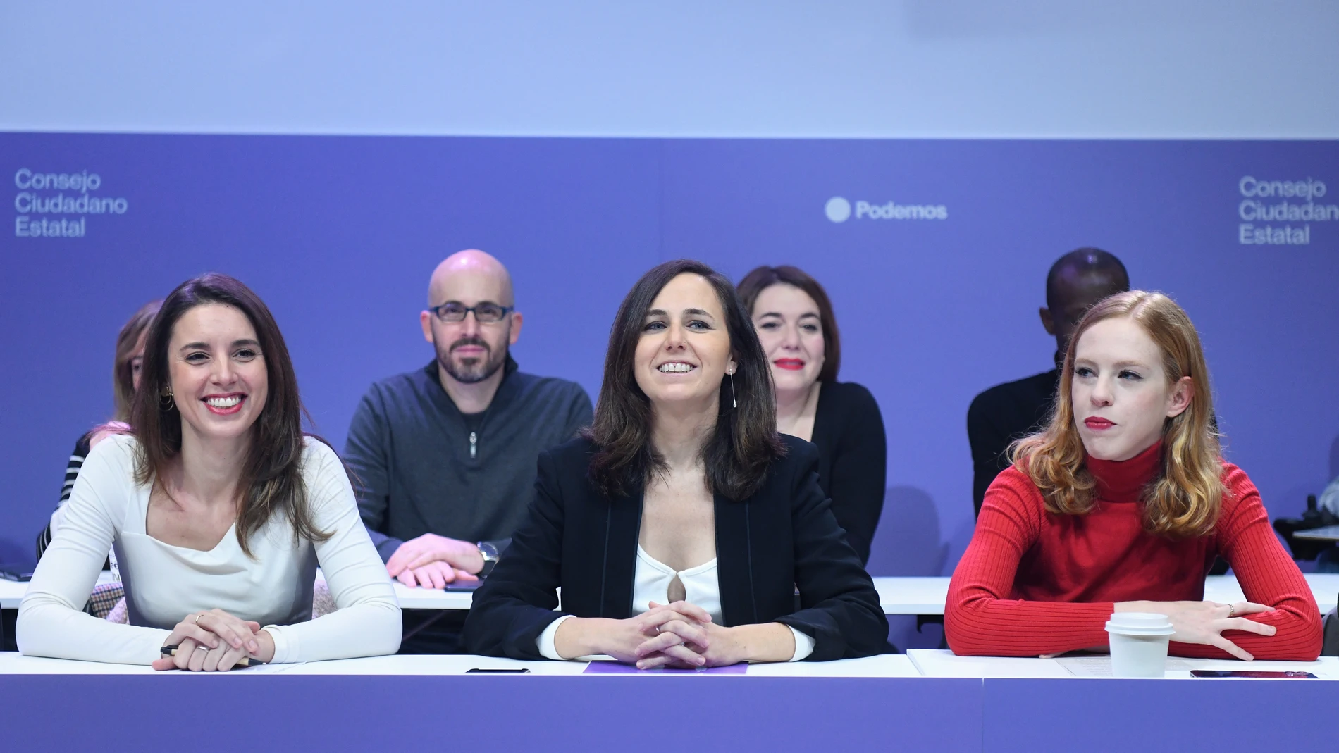(I-D) La ministra de Igualdad, Irene Montero, la ministra de Derechos Sociales, Ione Belarra, y la secretaria de Organización de Podemos, Lilith Vestrynge