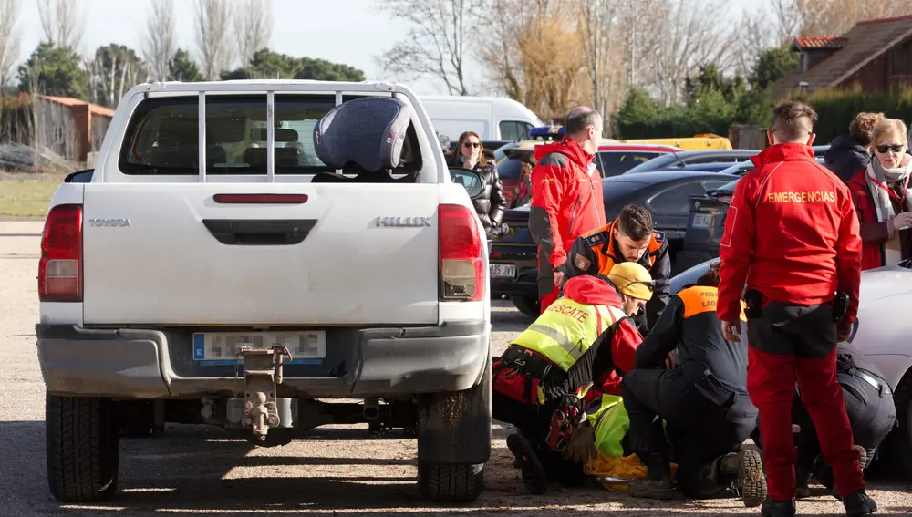 Efectivos del grupo de Rescate de la Junta de Castilla y León participan en la búsqueda de un ultraligero y a las dos personas que viajaban en él al norte y sur del río Duero