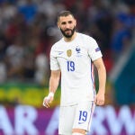 Benzema durante uno de sus últimos partidos con la selección