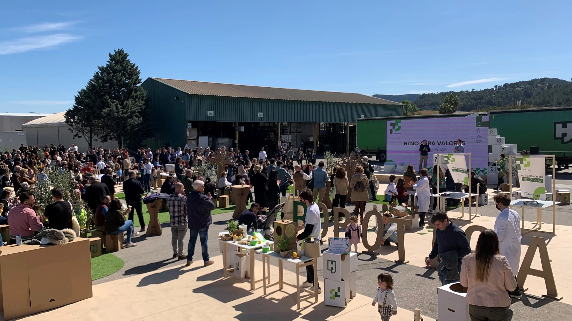 Jornada de Puertas Abiertas de Hinojosa para celebrar el 75 Aniversario